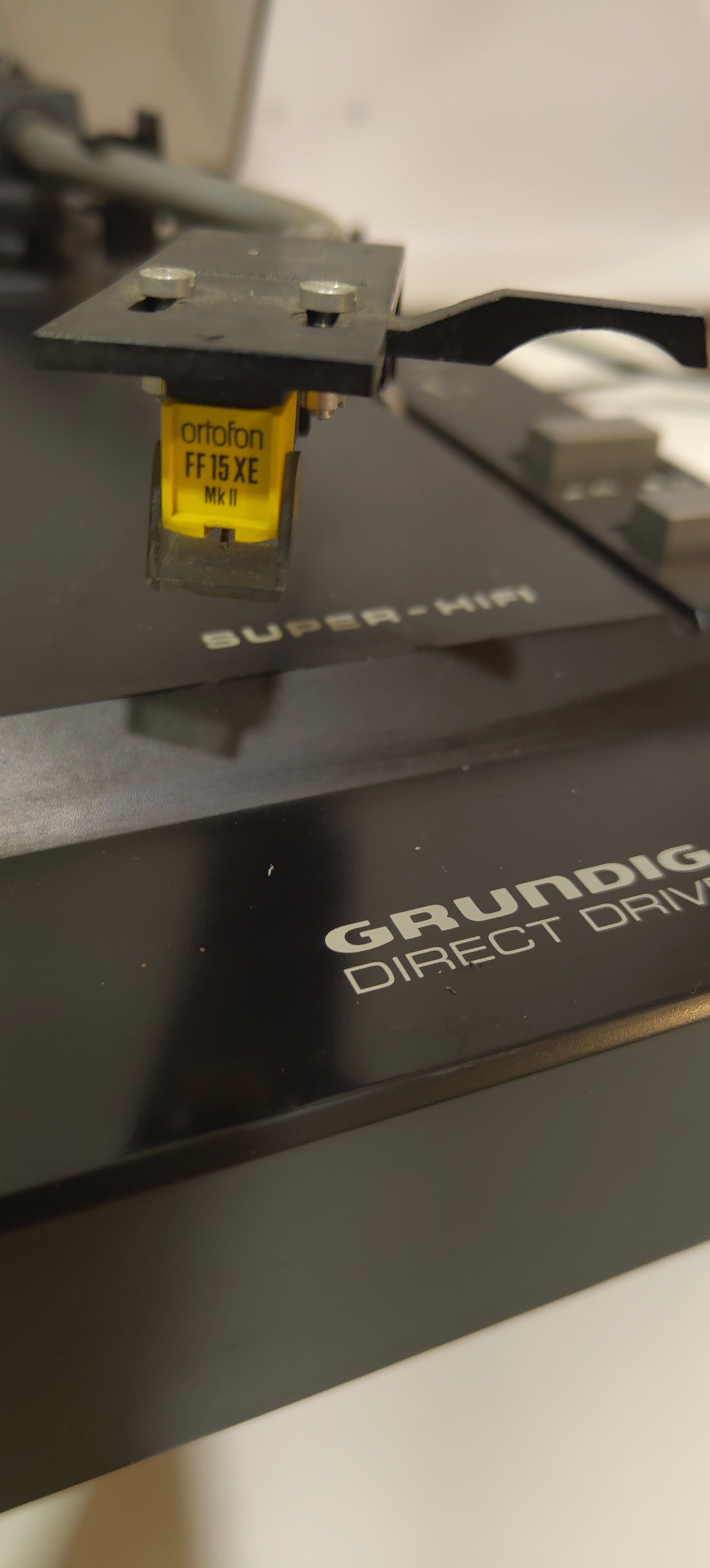 Grundig PS 1020 Direct Drive patefonas su Ortofon FF 15 XE Mk II