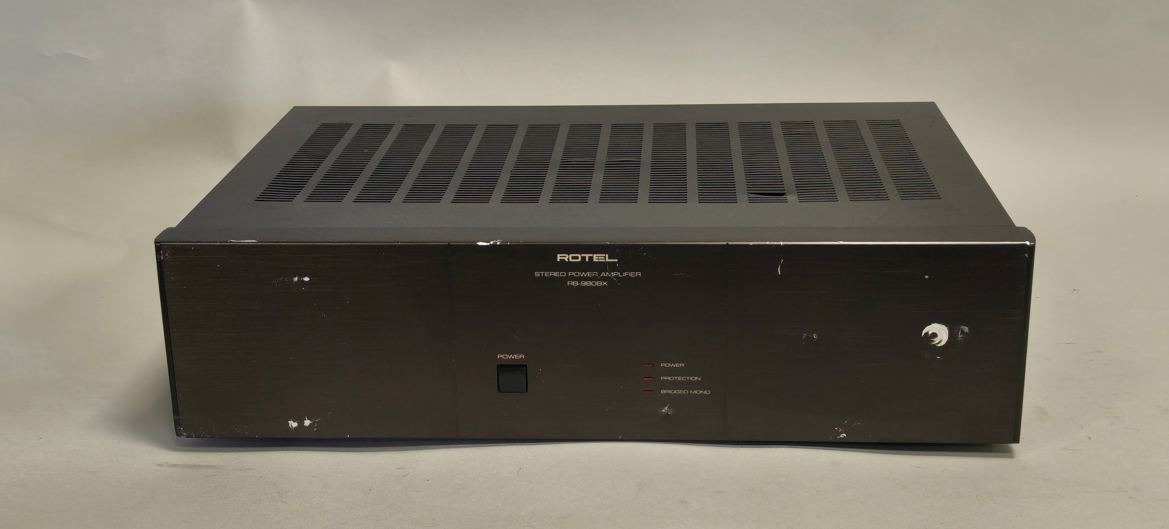 Rotel RB-980BX Stereo Power Amplifier