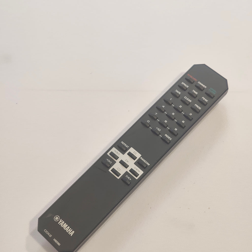 Originalus YAMAHA CDX2 nuotolinio valdymo pultas VB25800