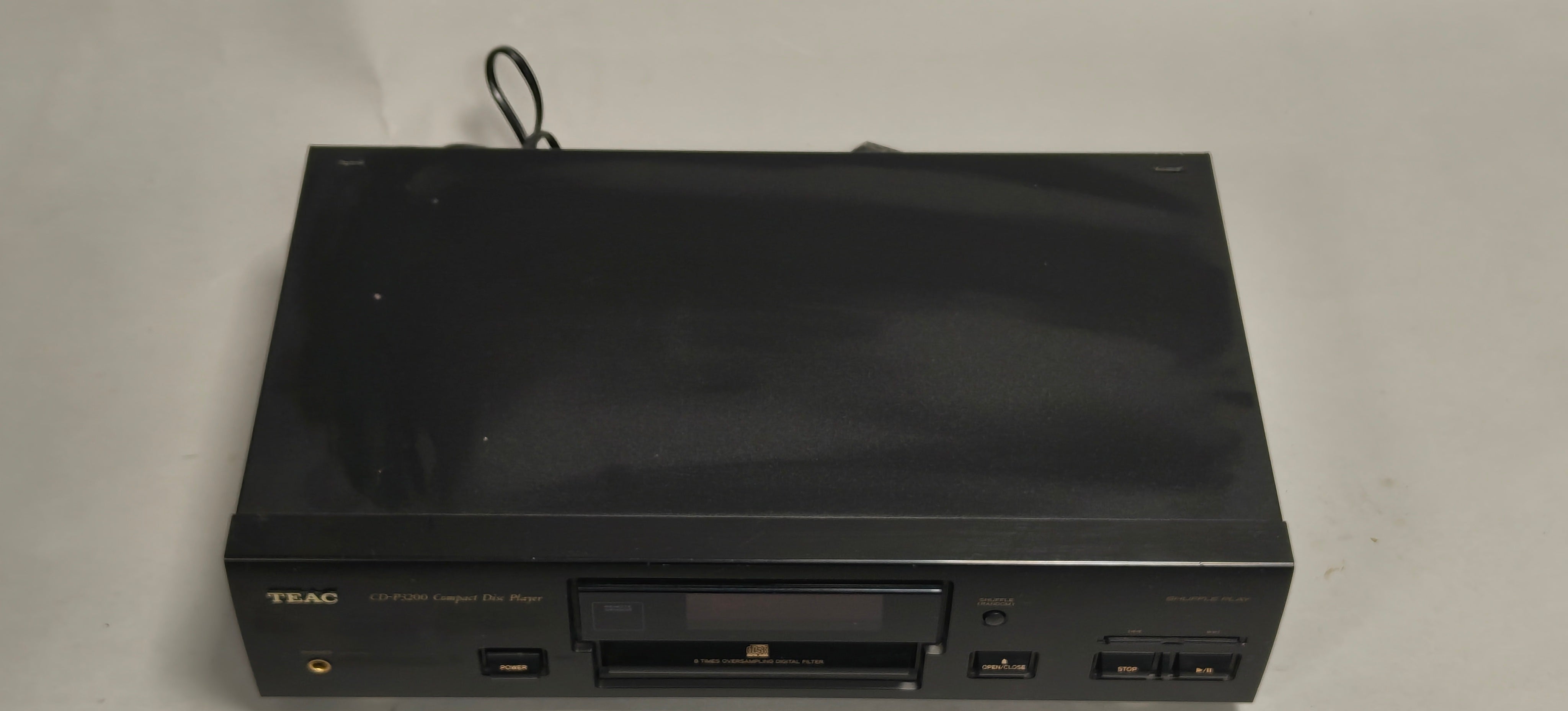 TEAC CD-P3200 Compact Disc Player