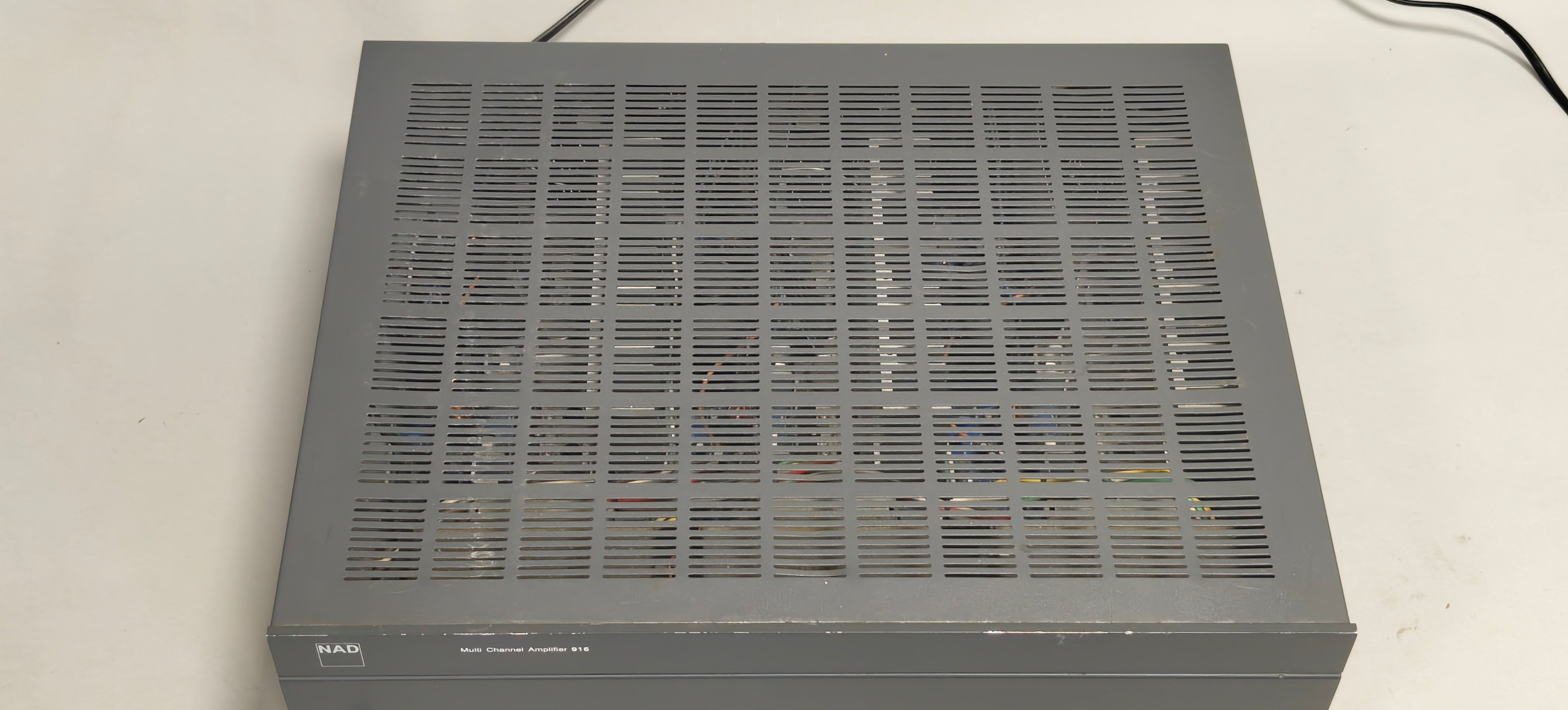 NAD 916 Multi Channel Power Amplifier