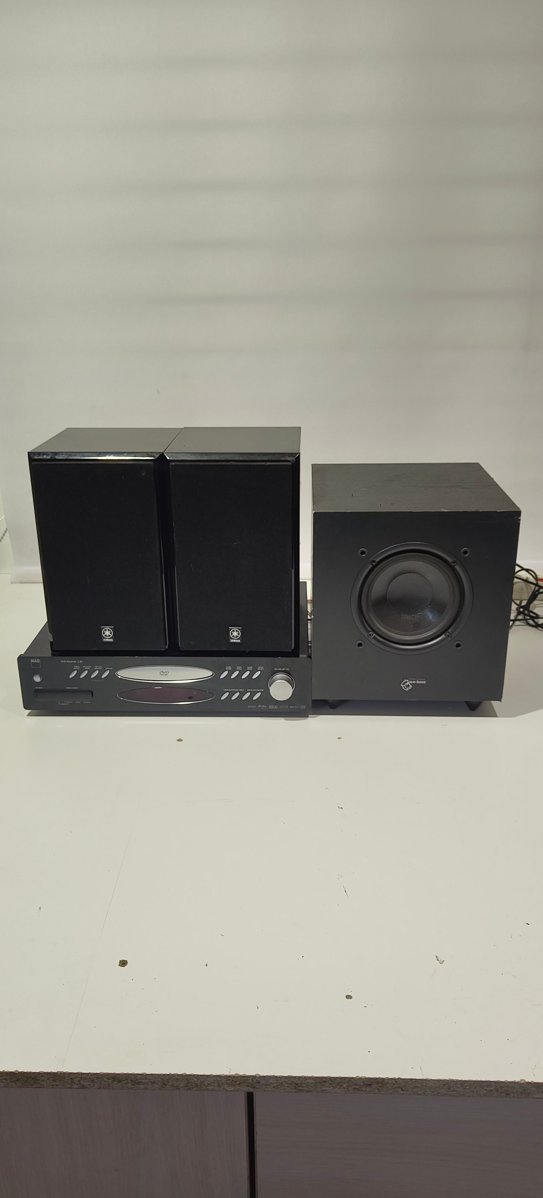 NAD L54 + Yamaha NX-E400 + Ace-Bass B5 – sistema su Bluetooth