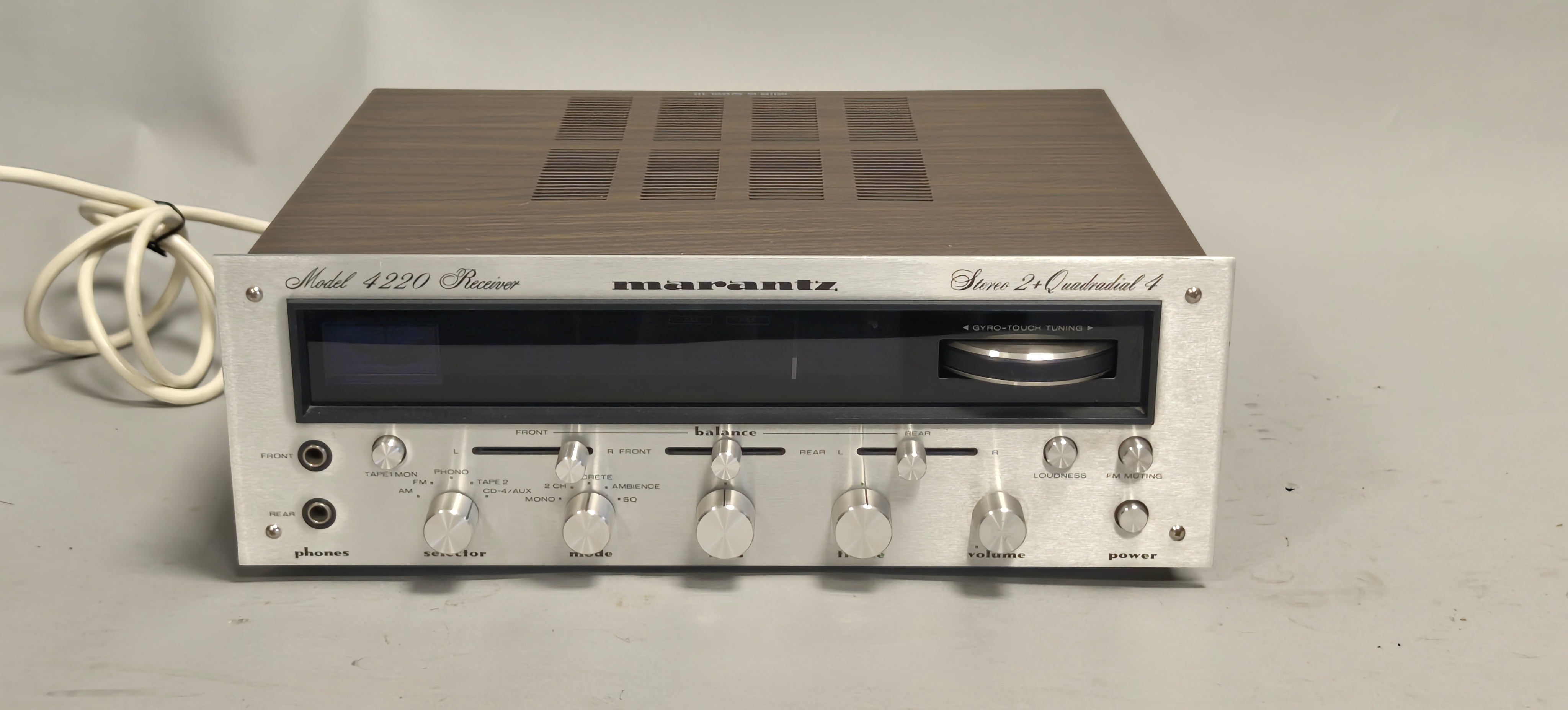 Marantz 4220