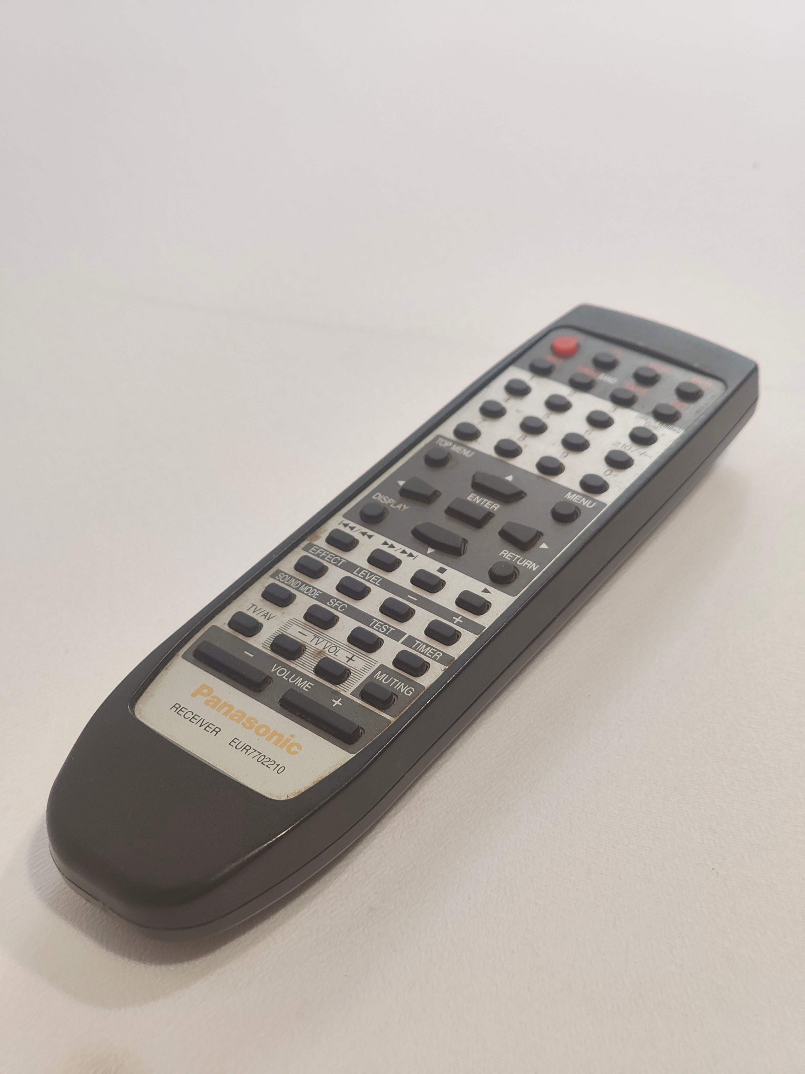 Originalus Panasonic EUR7702210 AV resyverio / namų kino sistemos nuotolinio valdymo pultas

Gamintojas: