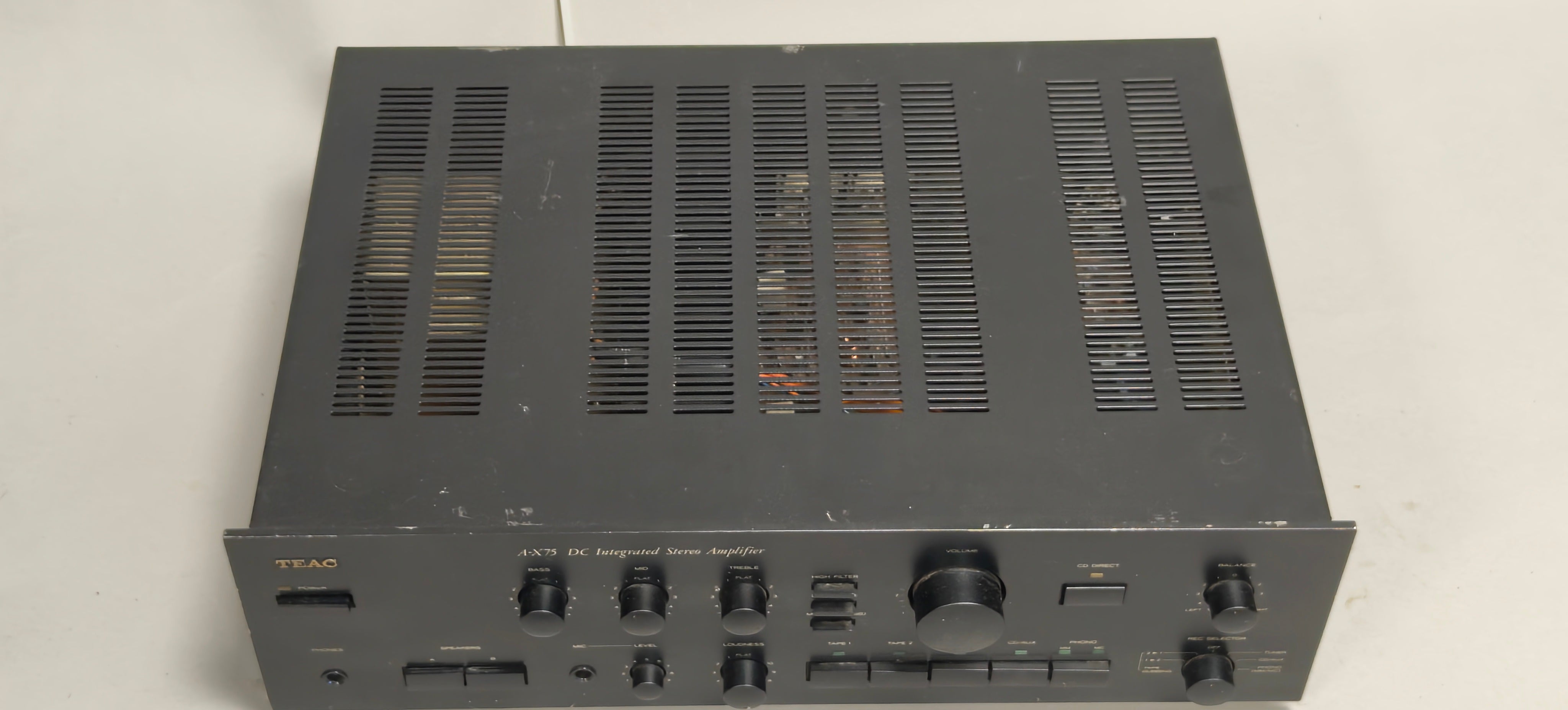 TEAC A-X75 DC Integrated Stereo Amplifier