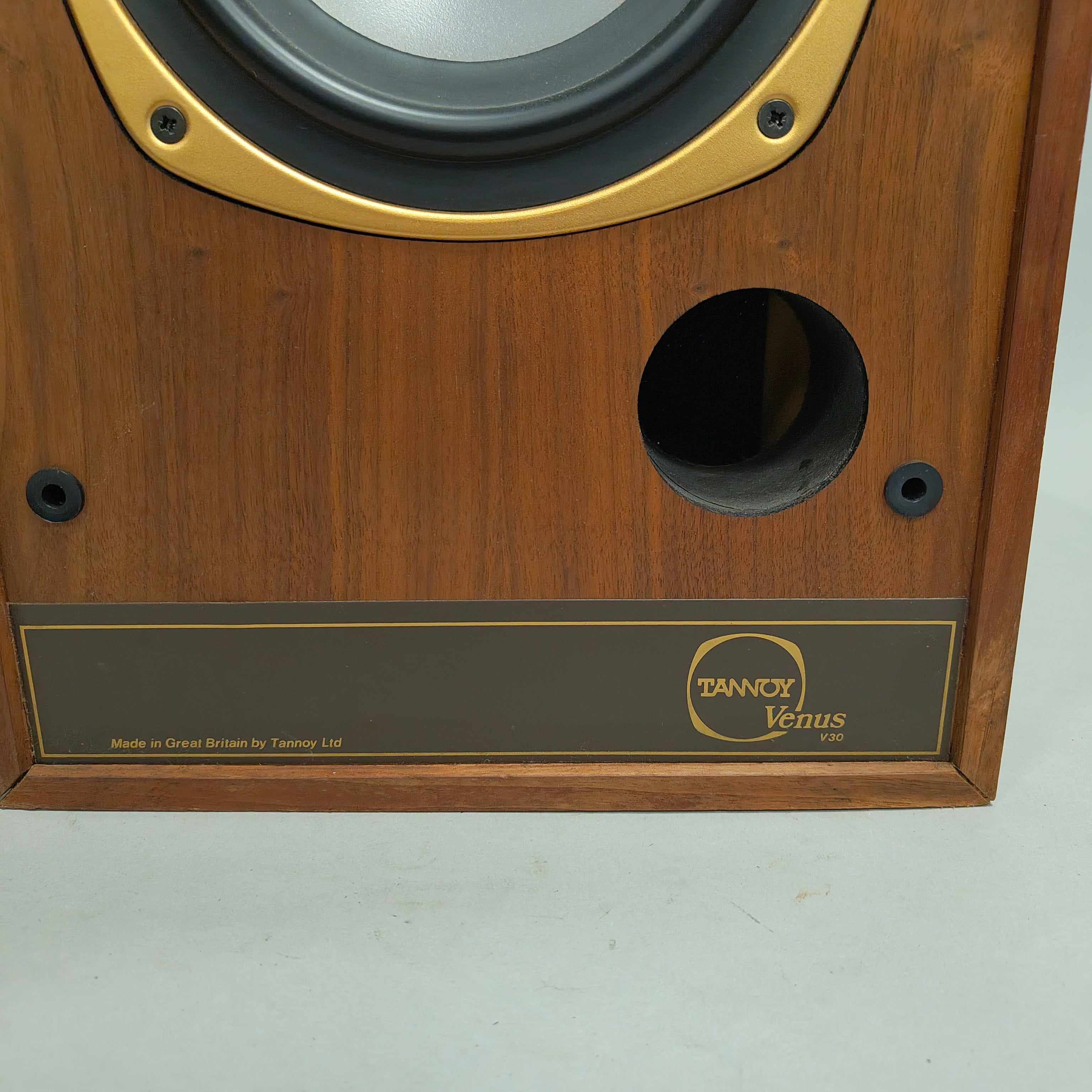 Tannoy Venus V30 Bookshelf Speakers