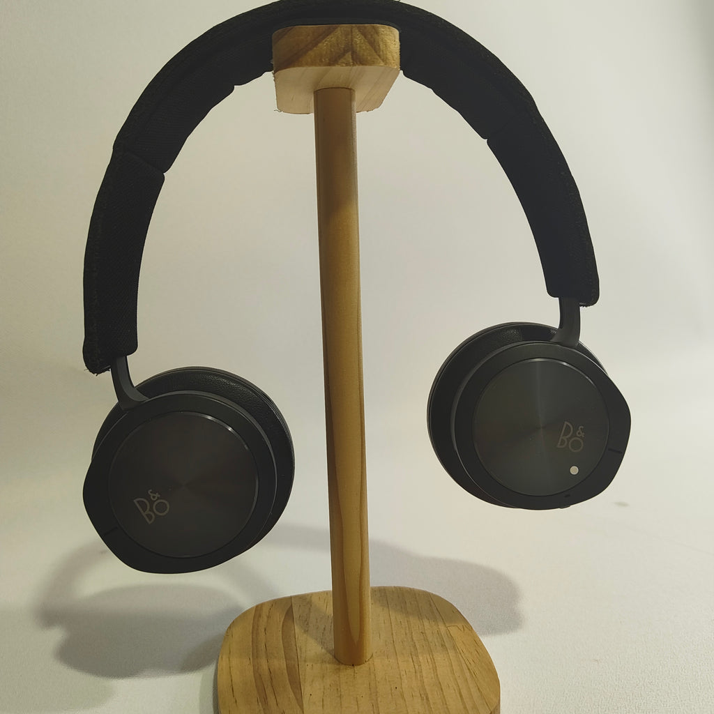 Bang & Olufsen Beoplay H8 (2nd Generation) belaidės ausinės su aktyviu triukšmo slopinimu (ANC).