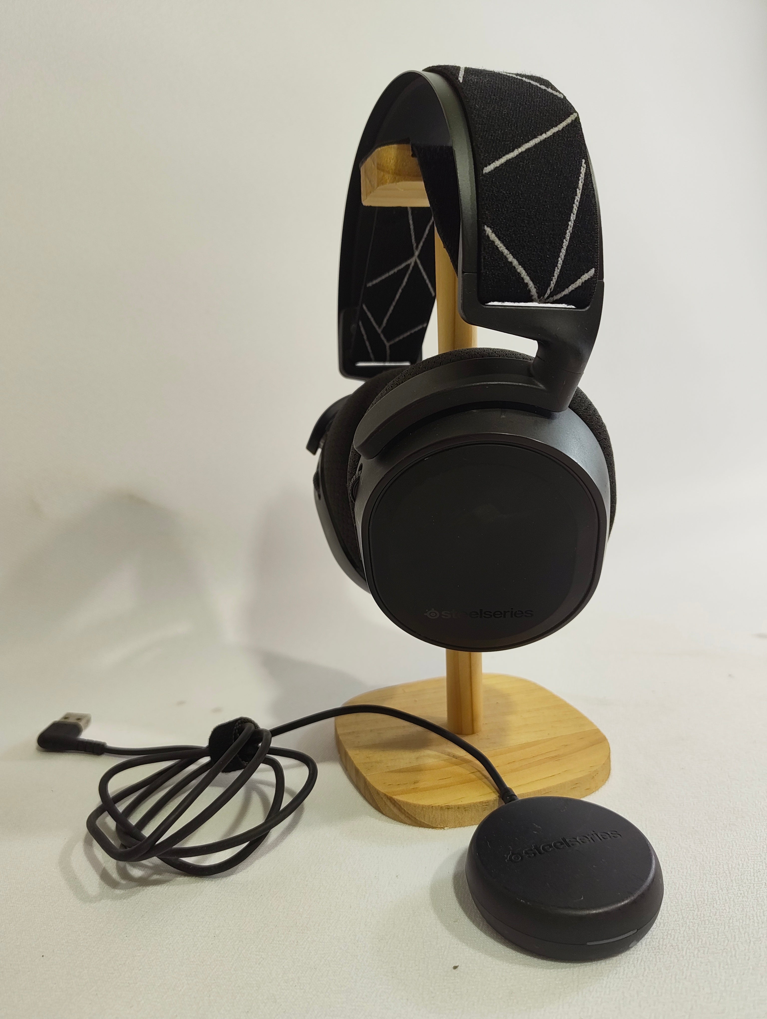 SteelSeries Arctis 7+ Wireless žaidimų ausinės