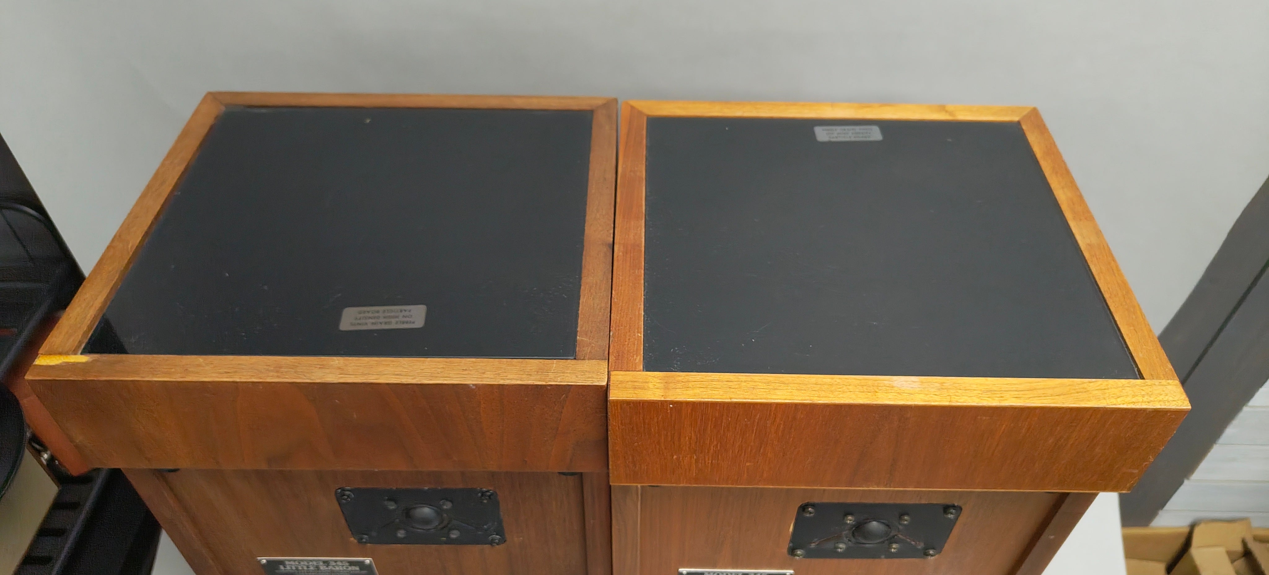 KLH Model 345 "Little Baron"