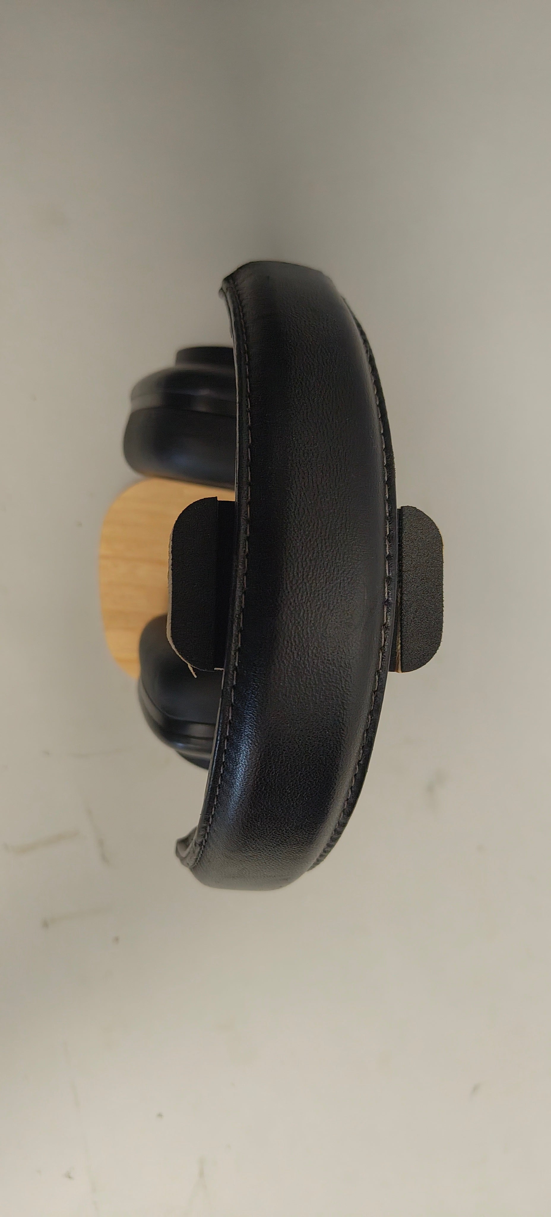 Bowers & Wilkins P7 Wireless