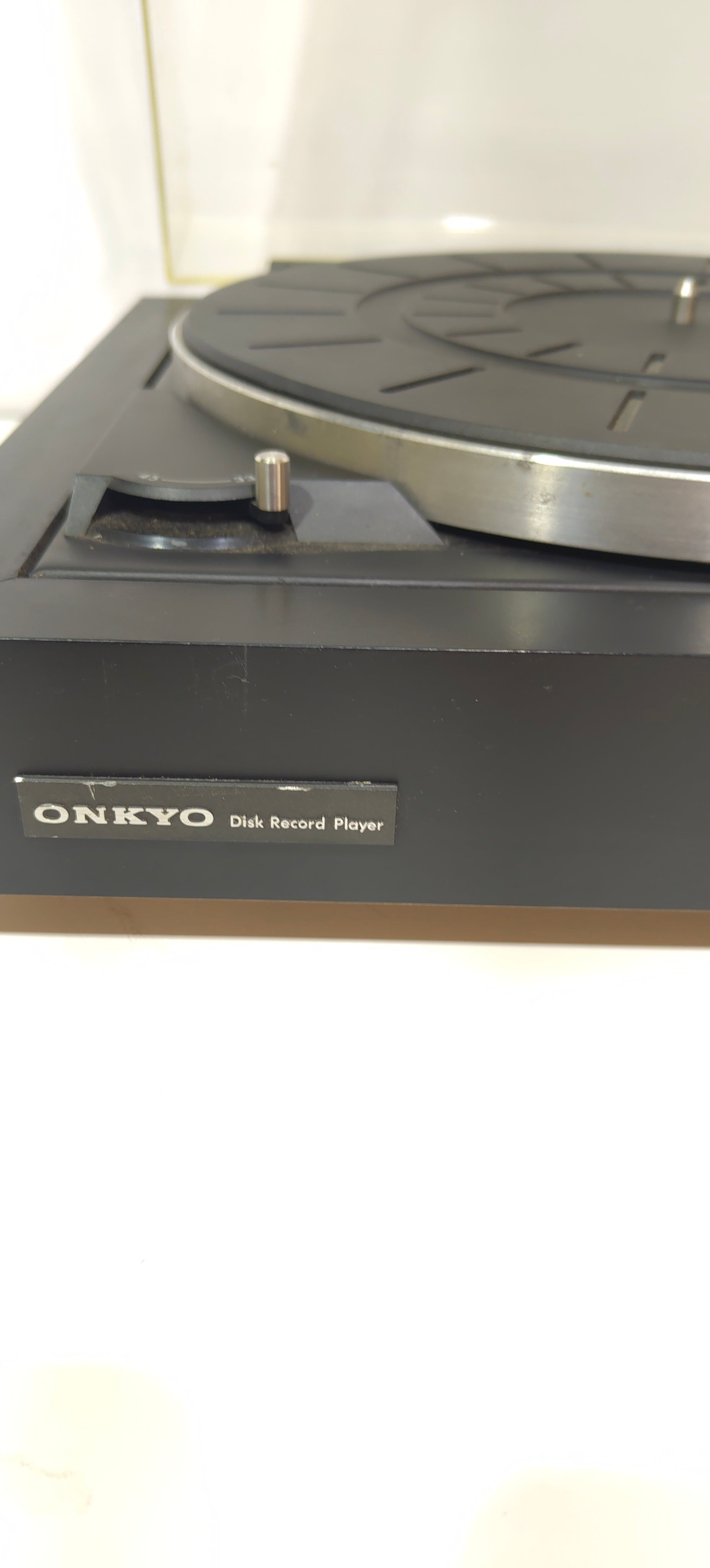Onkyo CP-100A – automatinis vinilinių plokštelių grotuvas