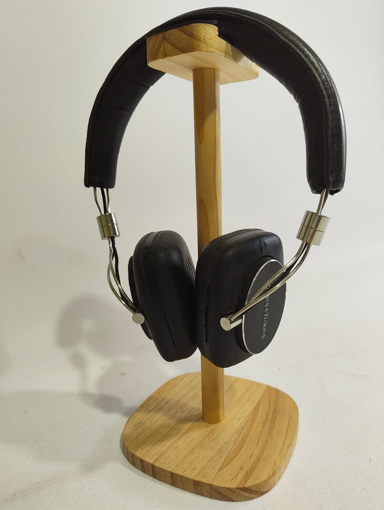 Bowers & Wilkins P5